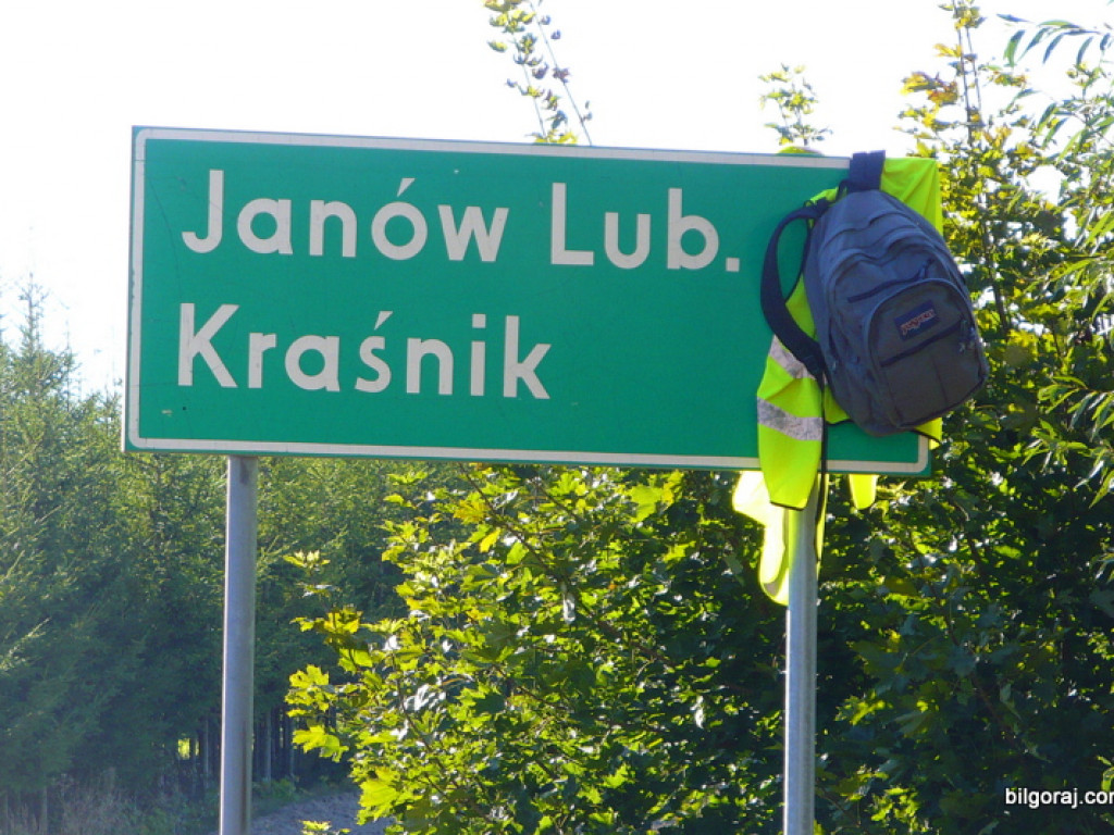 To my dzieci Bożej Matki, idziemy do Niej poprzez łzy...