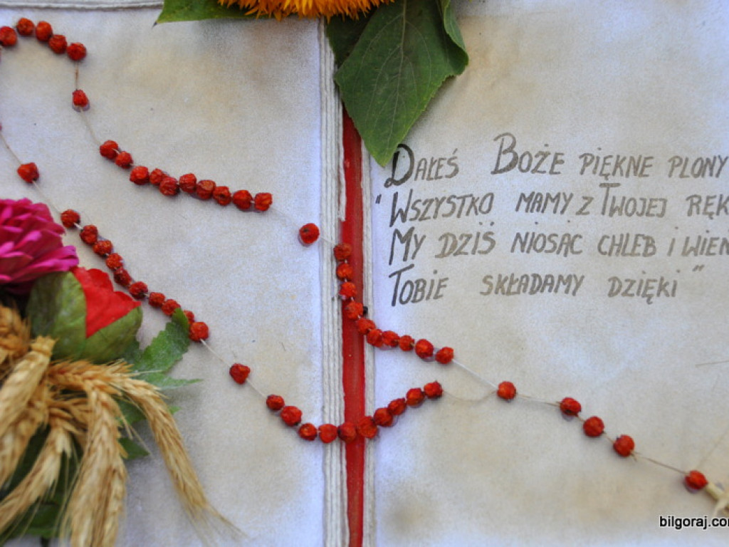 Tarnogród: Dożynki gminno - parafialne w Luchowie (FOTO)