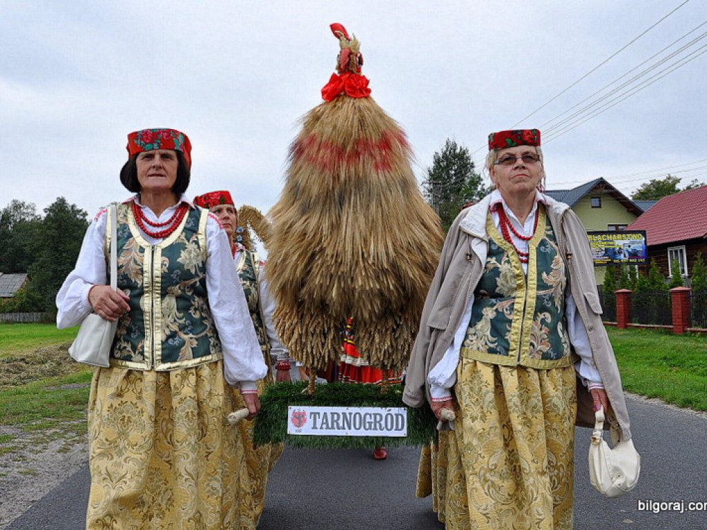 Tarnogród: Dożynki gminno - parafialne w Luchowie (FOTO)