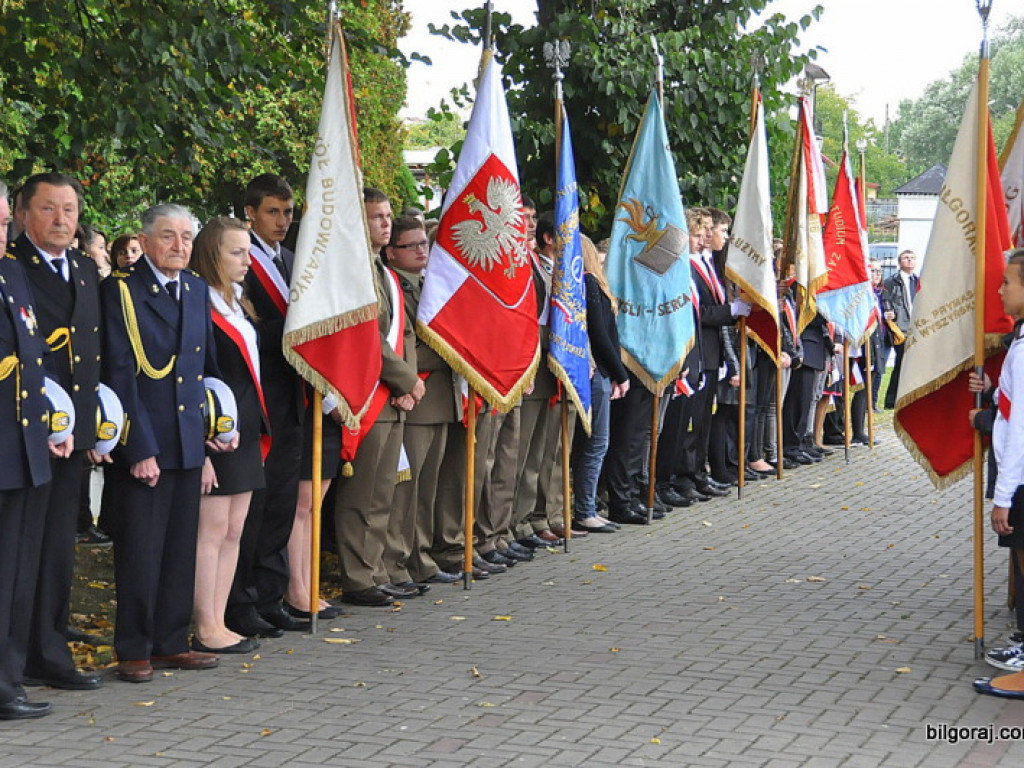 Wybaczyć nie znaczy zapomnieć - 74. rocznica sowieckiej agresji na Polskę (FOTO, VIDEO)