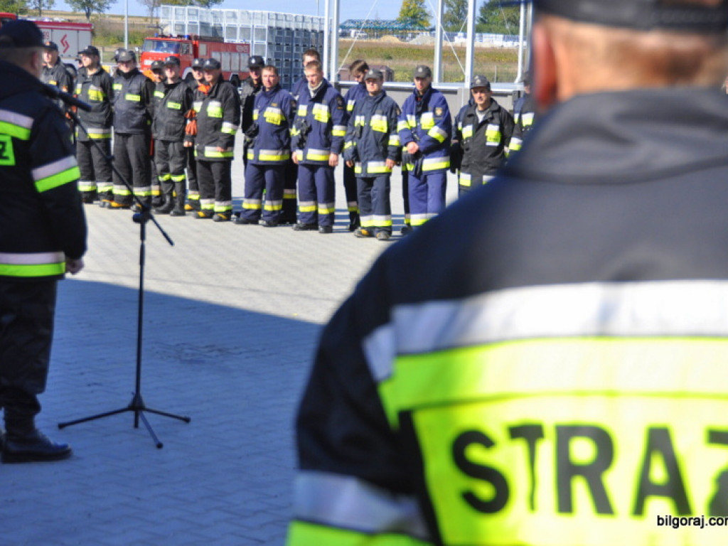 Wyciek amoniaku w Tarnogrodzie. Strażacy ćwiczyli działania w sytuacji zagrożenia chemicznego (FOTO)