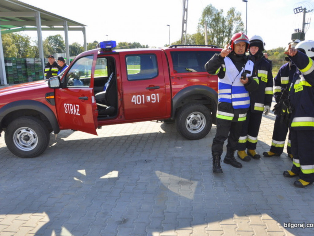 Wyciek amoniaku w Tarnogrodzie. Strażacy ćwiczyli działania w sytuacji zagrożenia chemicznego (FOTO)