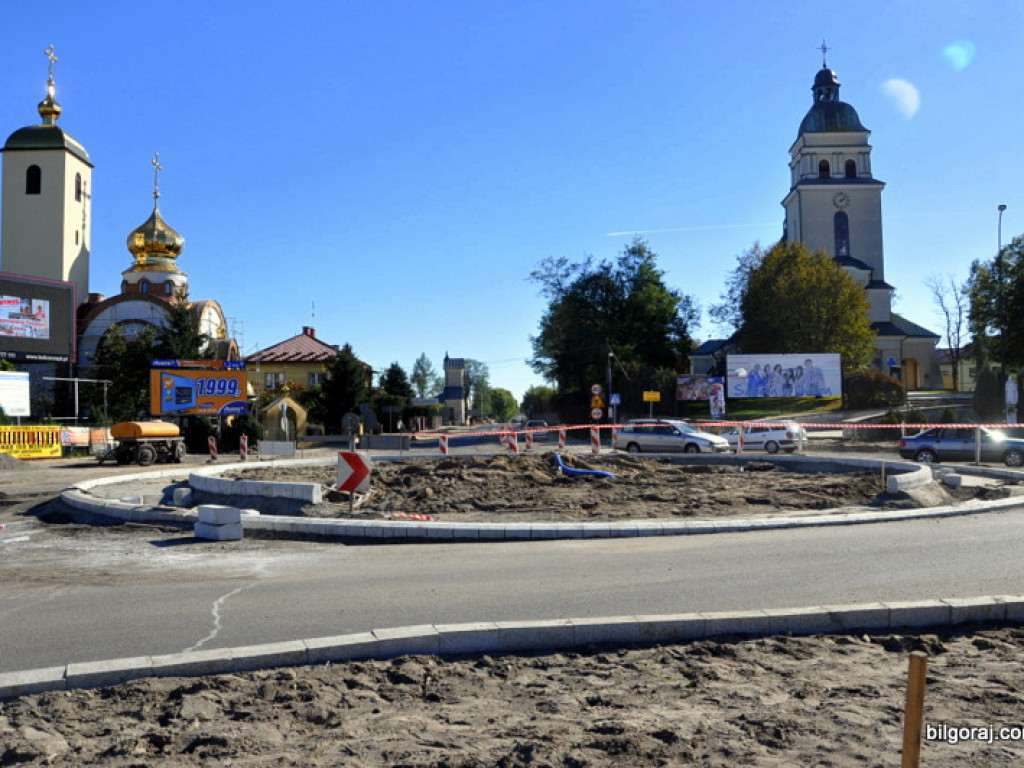 Prace przy przebudowie głównych ulic Biłgoraja na finiszu (FOTO)
