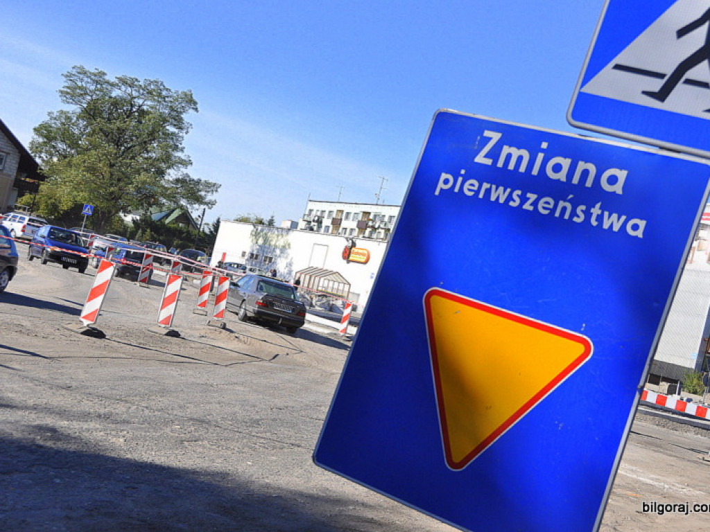 Prace przy przebudowie głównych ulic Biłgoraja na finiszu (FOTO)