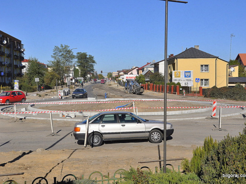 Prace przy przebudowie głównych ulic Biłgoraja na finiszu (FOTO)