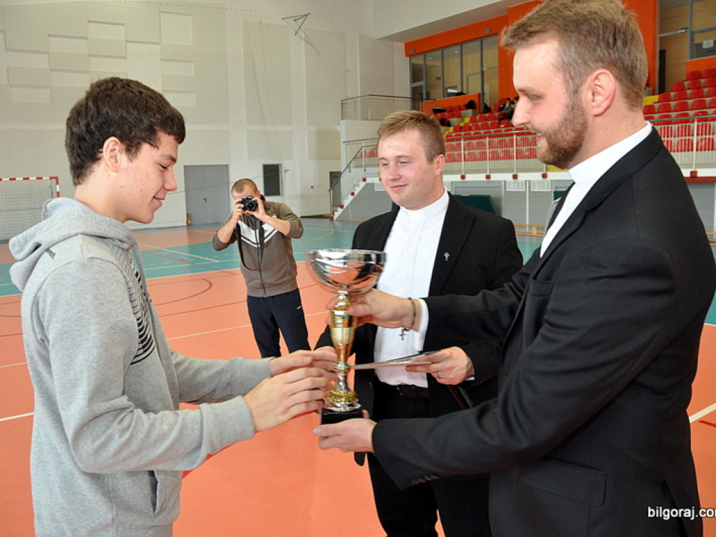 Ministranci rywalizowali na hali OSiR