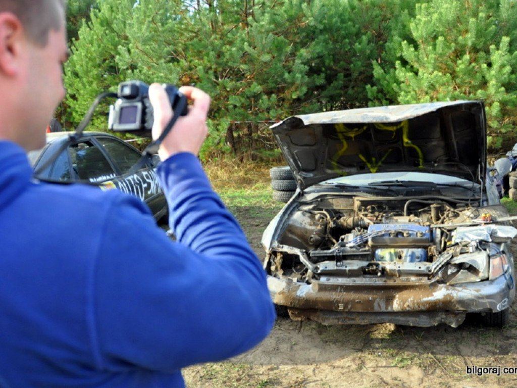 Wyścig złomów po raz czwarty w Dylach. Najprawdopodobniej ostatni w tym roku (FOTO)