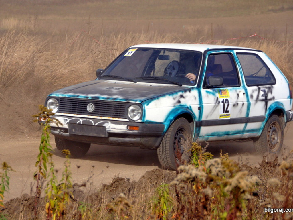 Wyścig złomów po raz czwarty w Dylach. Najprawdopodobniej ostatni w tym roku (FOTO)