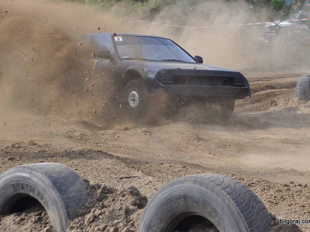 Wyścig złomów po raz czwarty w Dylach. Najprawdopodobniej ostatni w tym roku (FOTO)