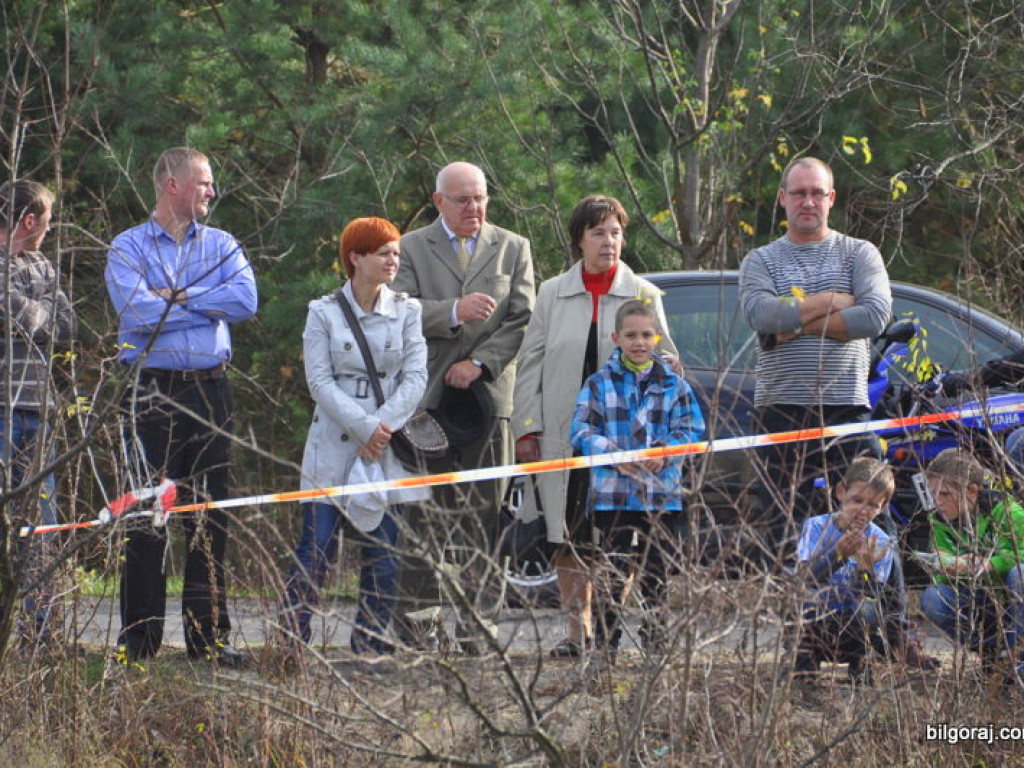 Wyścig złomów po raz czwarty w Dylach. Najprawdopodobniej ostatni w tym roku (FOTO)