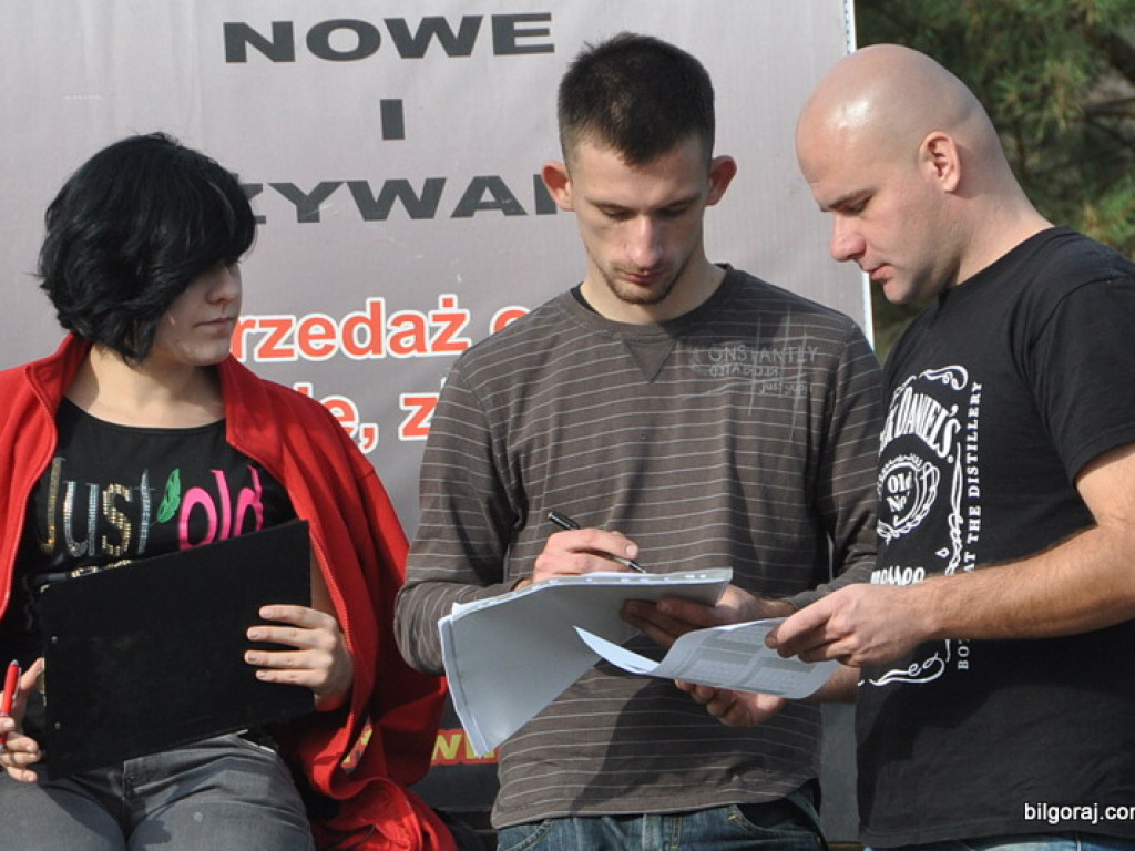 Wyścig złomów po raz czwarty w Dylach. Najprawdopodobniej ostatni w tym roku (FOTO)