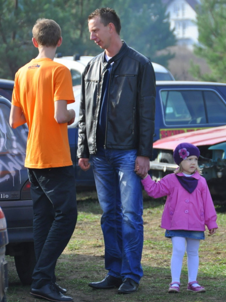 Wyścig złomów po raz czwarty w Dylach. Najprawdopodobniej ostatni w tym roku (FOTO)