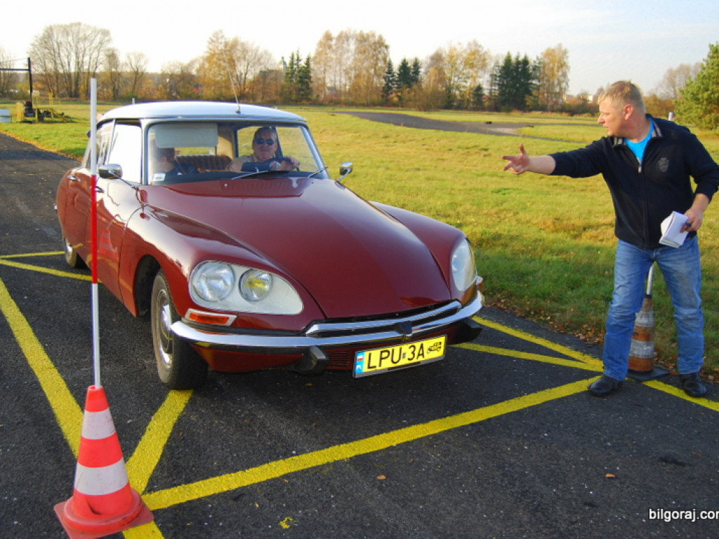 Samochodowy rajd turystyczny po Ziemi Biłgorajskiej (WYNIKI, FOTO)