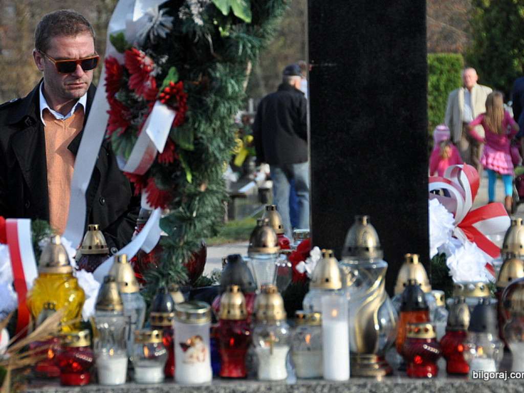 Dzień Wszystkich Świętych na naszych cmentarzach (FOTO)