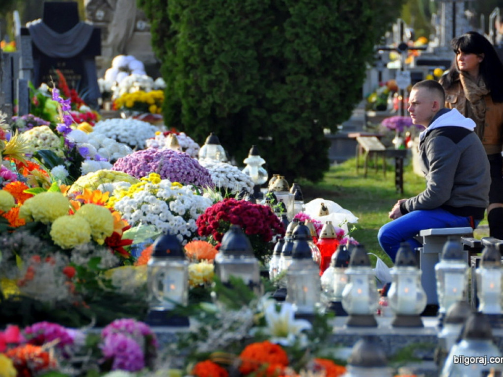 Dzień Wszystkich Świętych na naszych cmentarzach (FOTO)