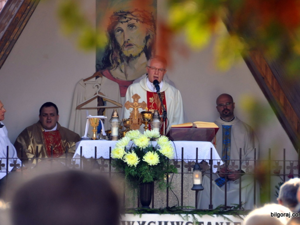 Dzień Wszystkich Świętych na naszych cmentarzach (FOTO)