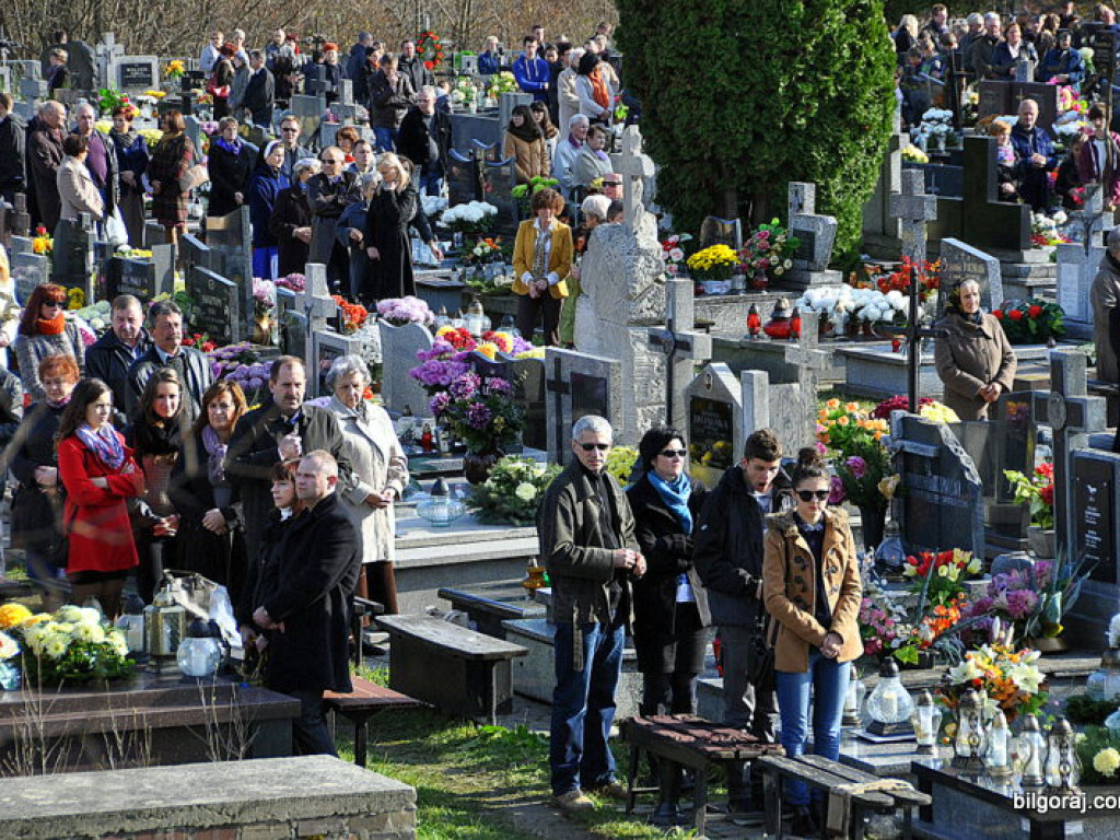 Dzień Wszystkich Świętych na naszych cmentarzach (FOTO)