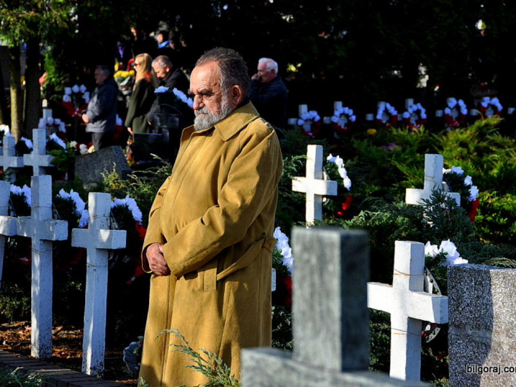 Dzień Wszystkich Świętych na naszych cmentarzach (FOTO)