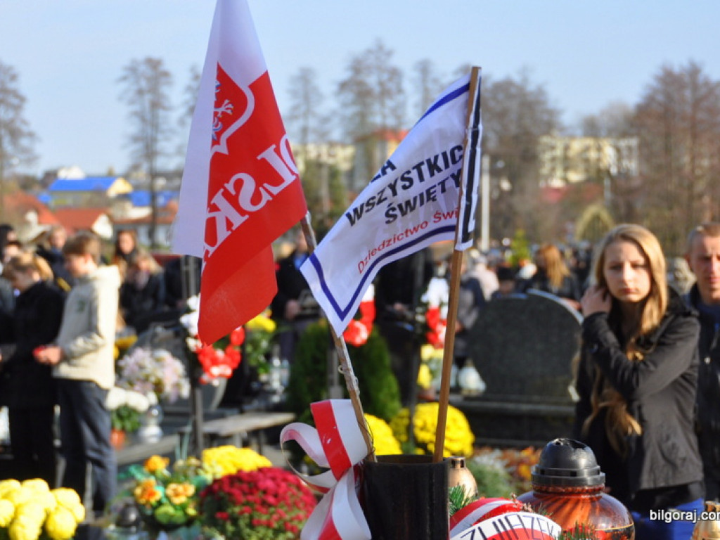 Dzień Wszystkich Świętych na naszych cmentarzach (FOTO)