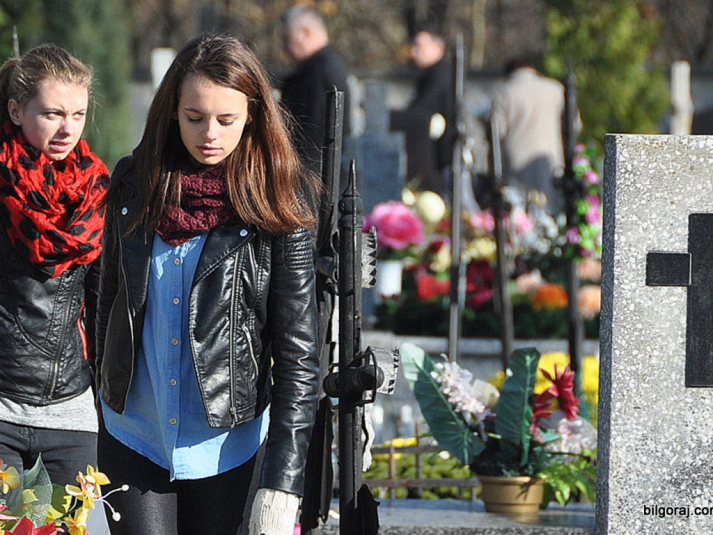 Dzień Wszystkich Świętych na naszych cmentarzach (FOTO)