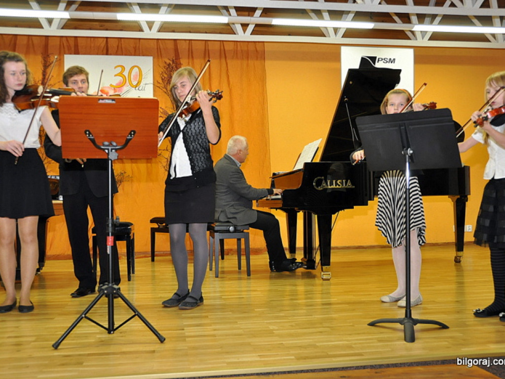 Waldemar Malicki w Biłgoraju. Akompaniował uczniom Państwowej Szkoły Muzycznej