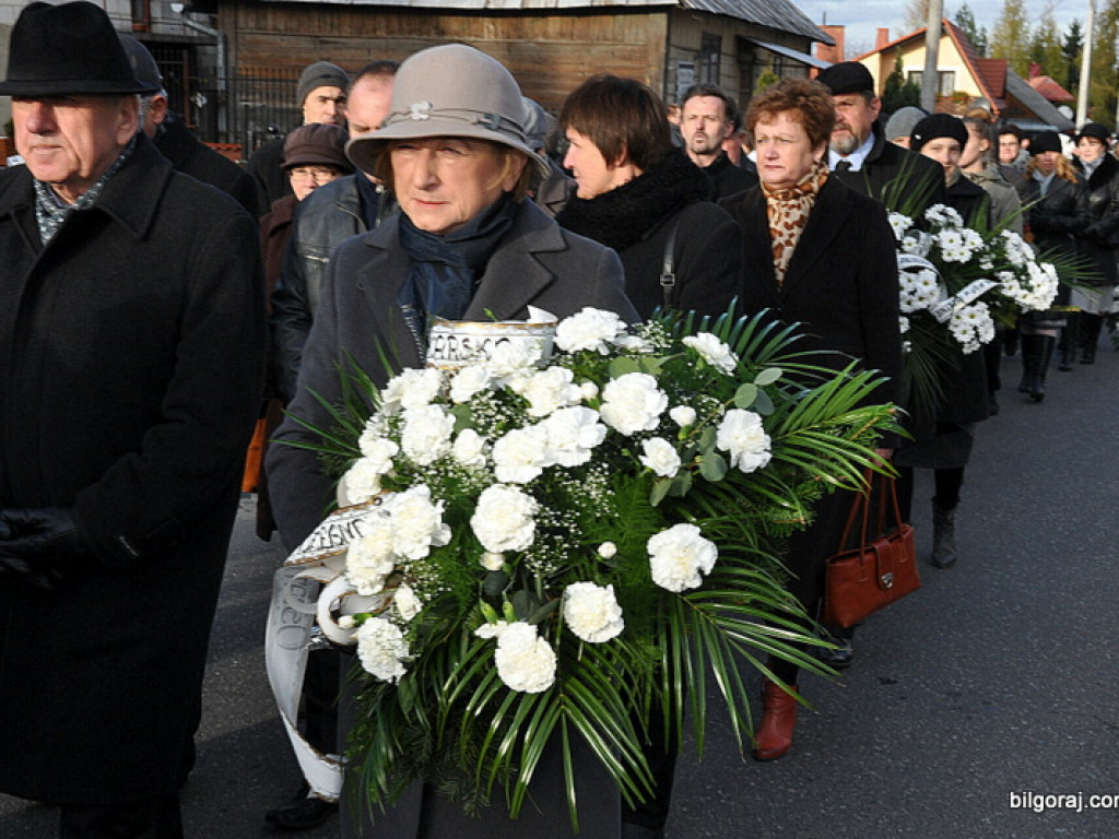 Tłumy na pogrzebie prałata Ludwickiego (AUDIO)
