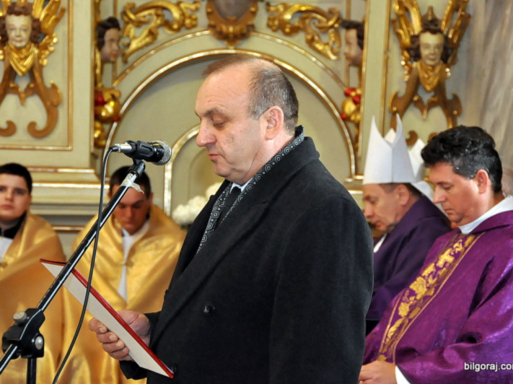 Tłumy na pogrzebie prałata Ludwickiego (AUDIO)