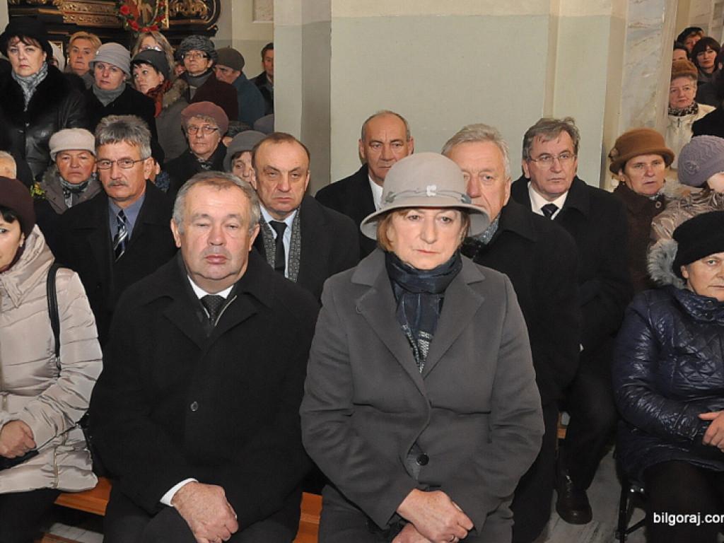 Tłumy na pogrzebie prałata Ludwickiego (AUDIO)