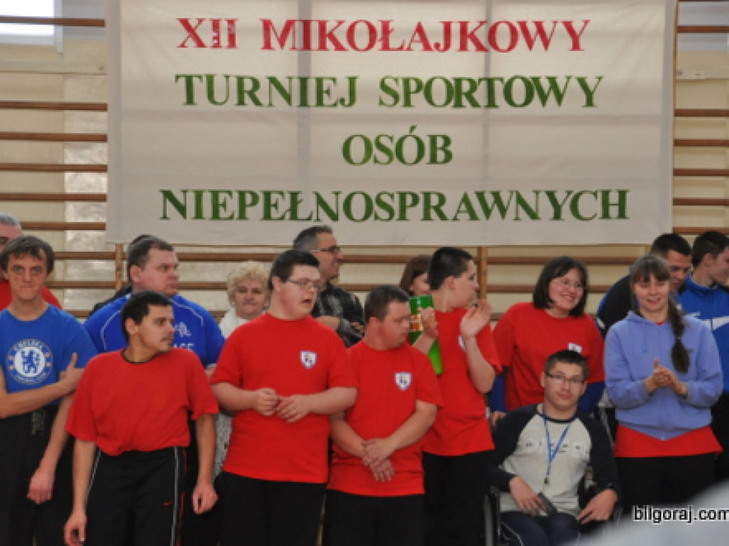 XII Mikołajkowy Turniej Sportowy Osób Niepełnosprawnych (FOTO)