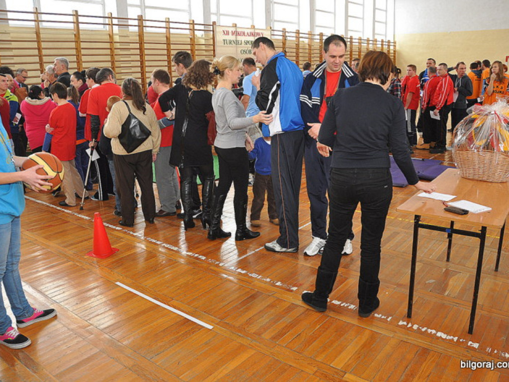 XII Mikołajkowy Turniej Sportowy Osób Niepełnosprawnych (FOTO)