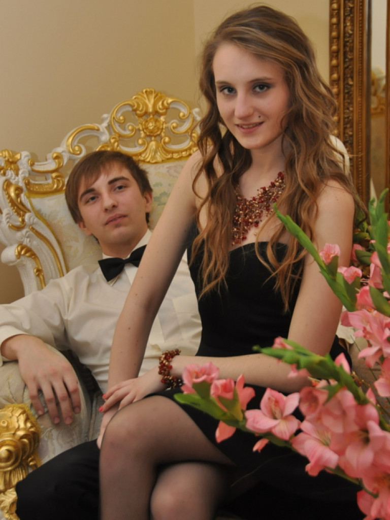 Zobacz relację ze studniówki w RCEZ (FOTO, VIDEO)