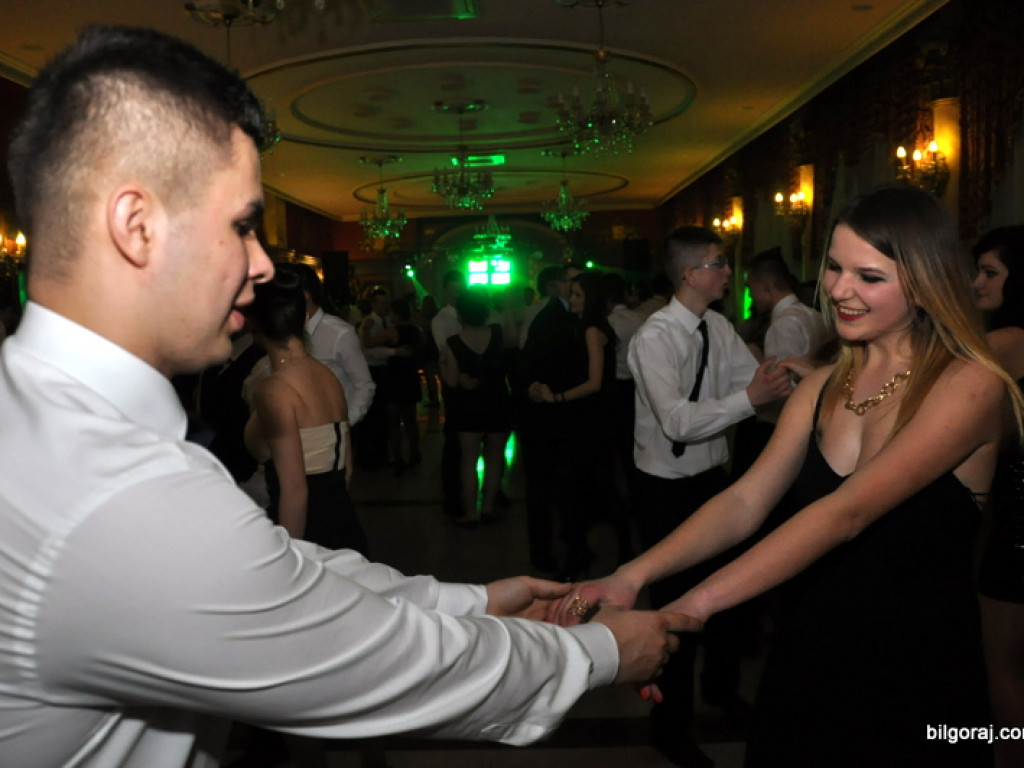 Zobacz relację ze studniówki w RCEZ (FOTO, VIDEO)