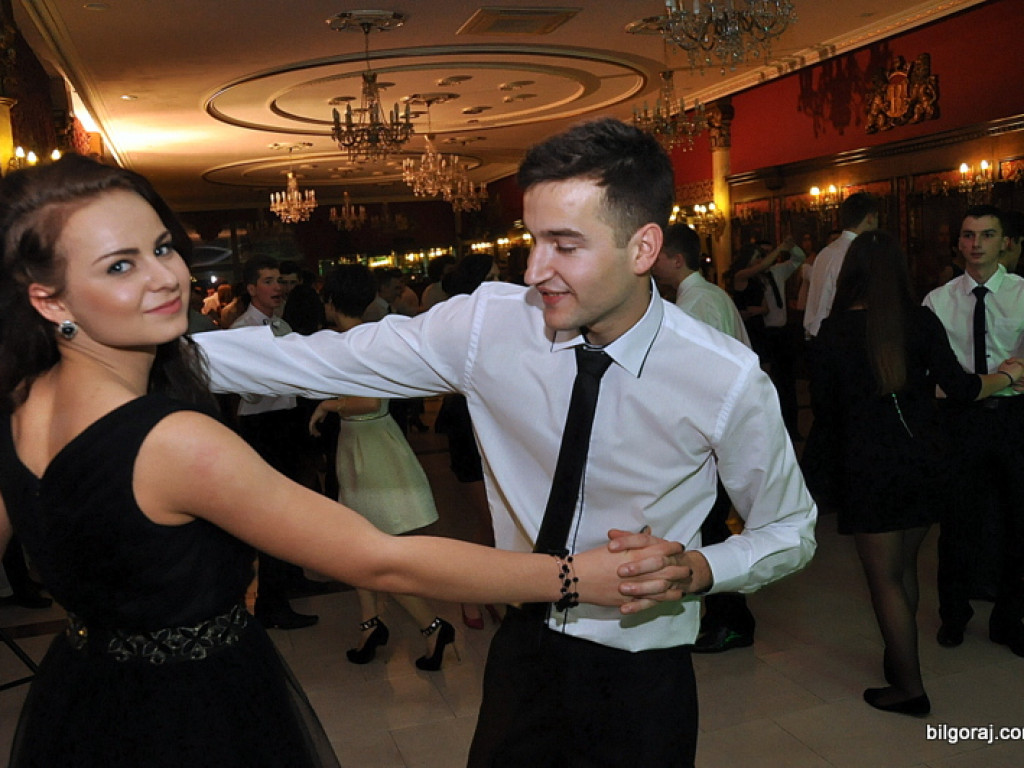 Zobacz relację ze studniówki w RCEZ (FOTO, VIDEO)