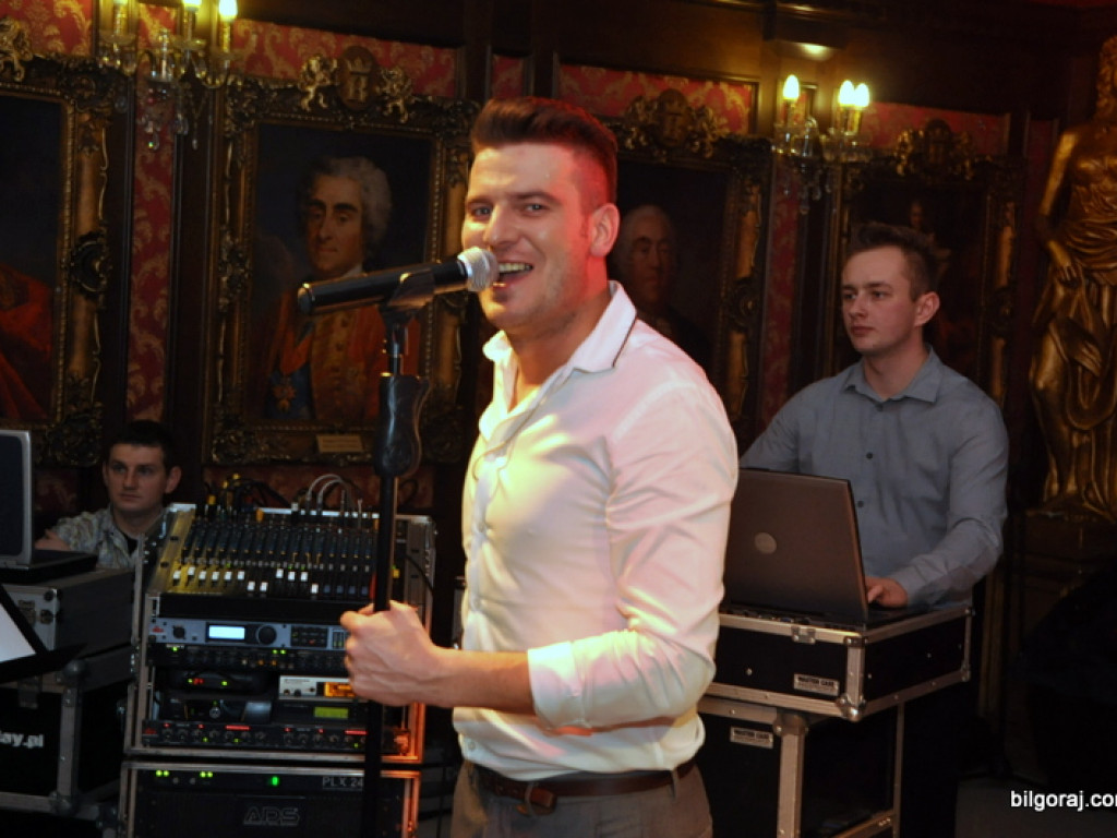 Zobacz relację ze studniówki w RCEZ (FOTO, VIDEO)