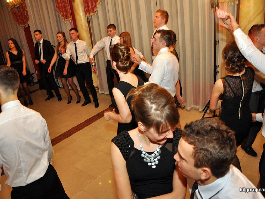 Zobacz relację ze studniówki w RCEZ (FOTO, VIDEO)