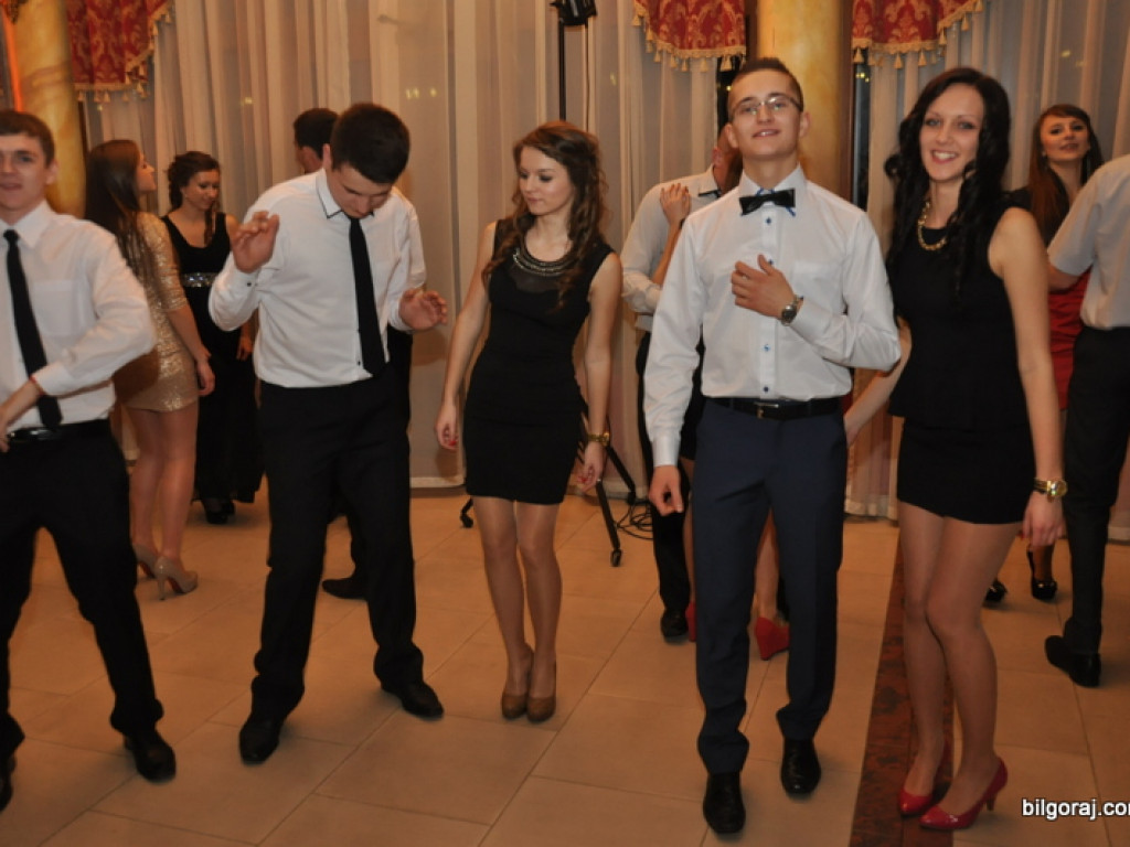 Zobacz relację ze studniówki w RCEZ (FOTO, VIDEO)