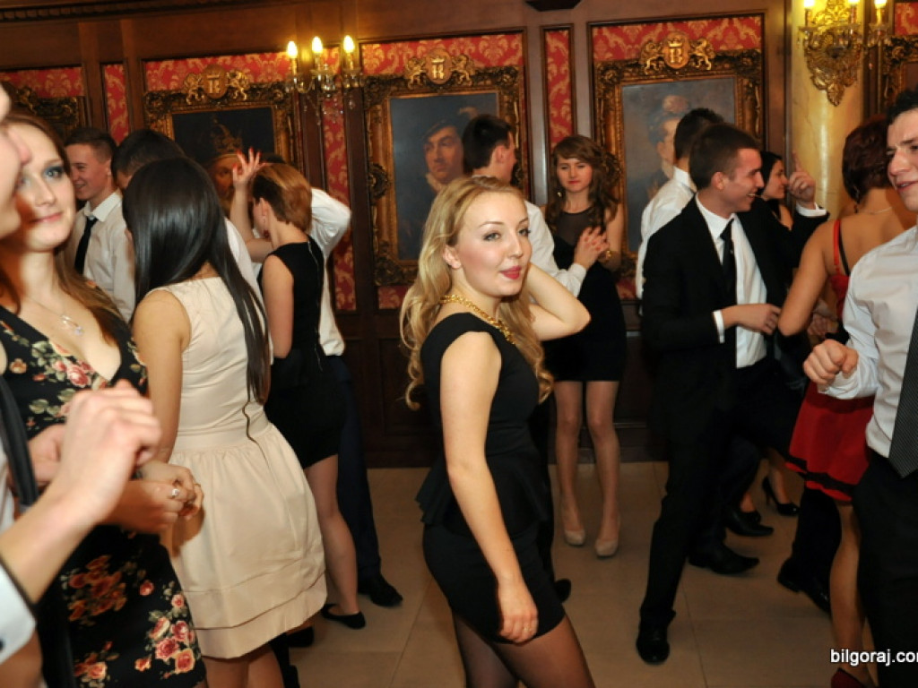 Zobacz relację ze studniówki w RCEZ (FOTO, VIDEO)