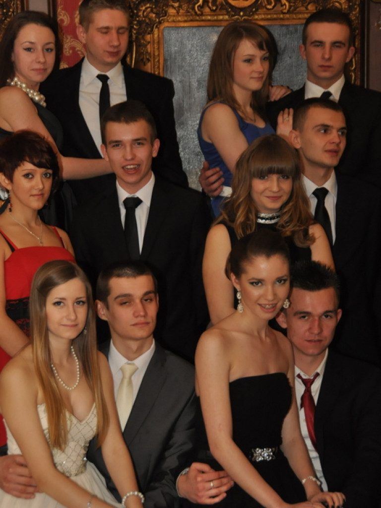 Zobacz relację ze studniówki w RCEZ (FOTO, VIDEO)