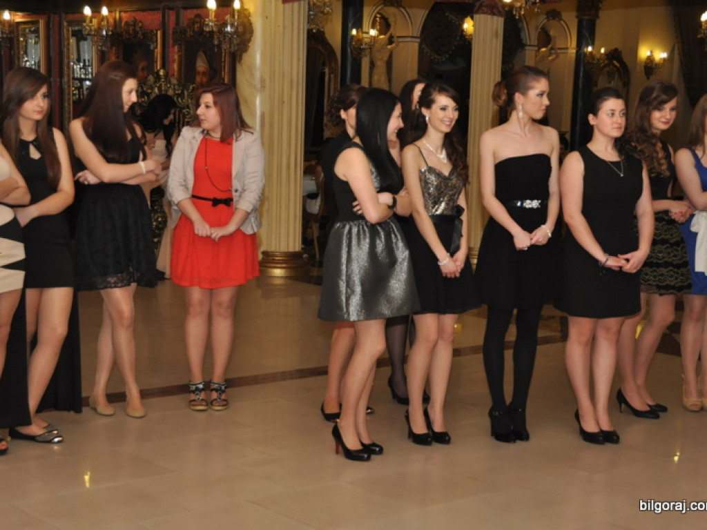 Zobacz relację ze studniówki w RCEZ (FOTO, VIDEO)