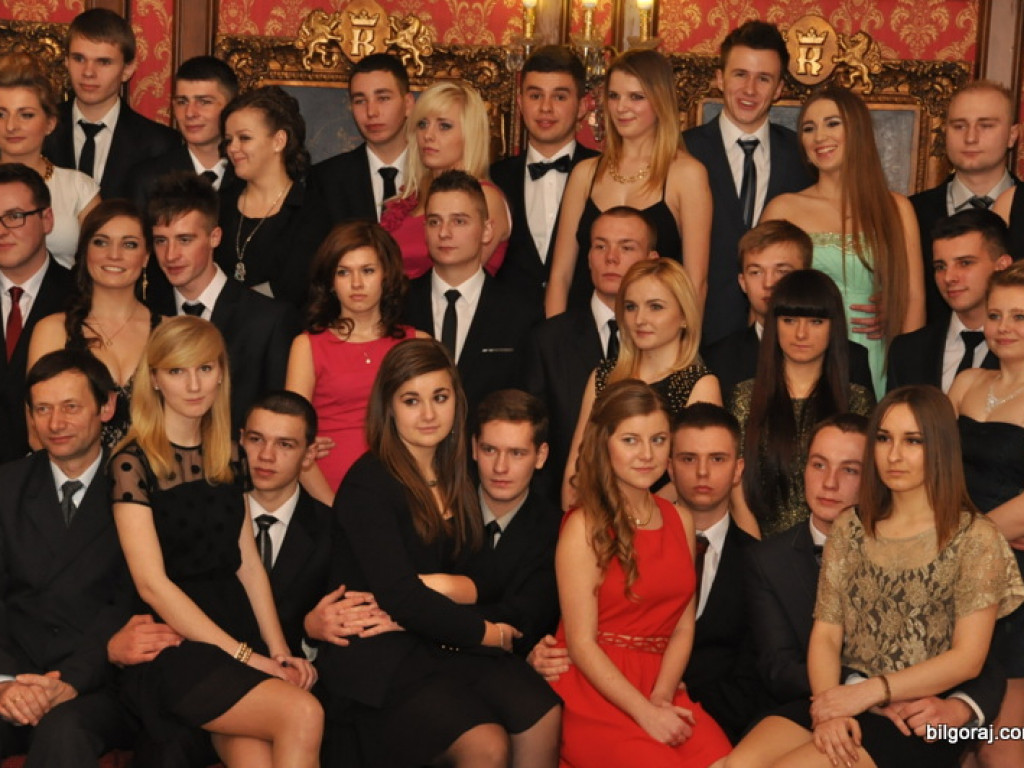 Zobacz relację ze studniówki w RCEZ (FOTO, VIDEO)