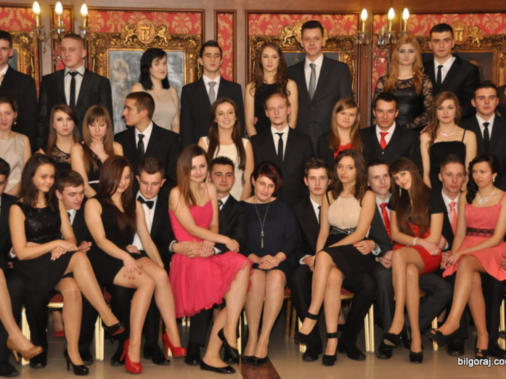 Zobacz relację ze studniówki w RCEZ (FOTO, VIDEO)