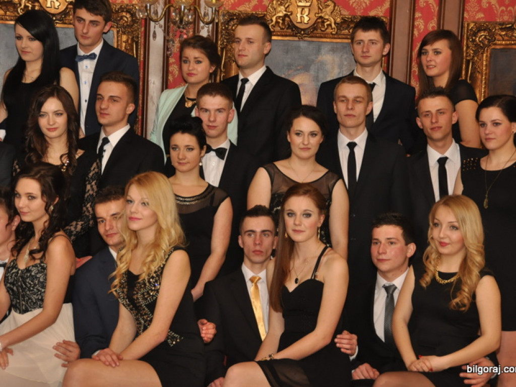 Zobacz relację ze studniówki w RCEZ (FOTO, VIDEO)