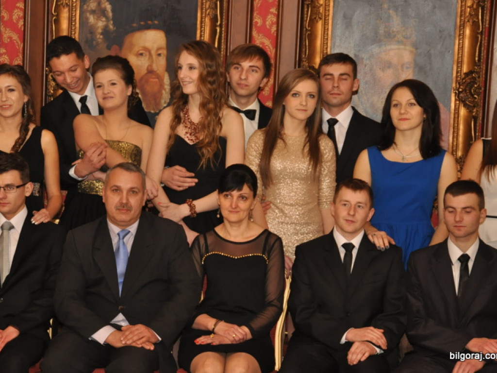 Zobacz relację ze studniówki w RCEZ (FOTO, VIDEO)