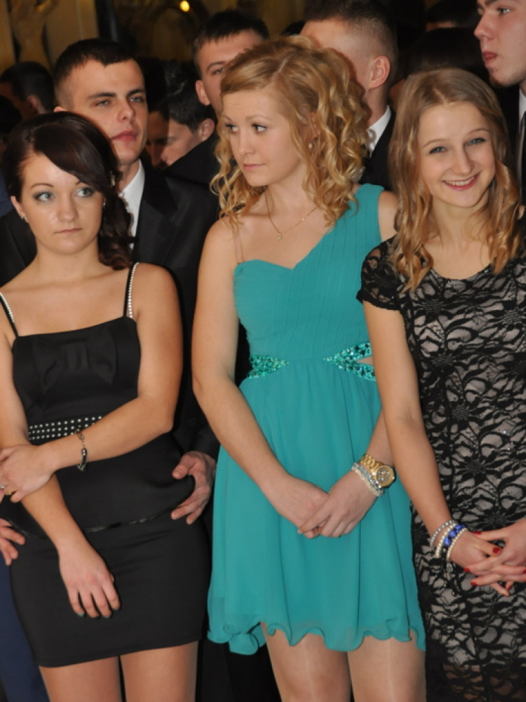 Zobacz relację ze studniówki w RCEZ (FOTO, VIDEO)