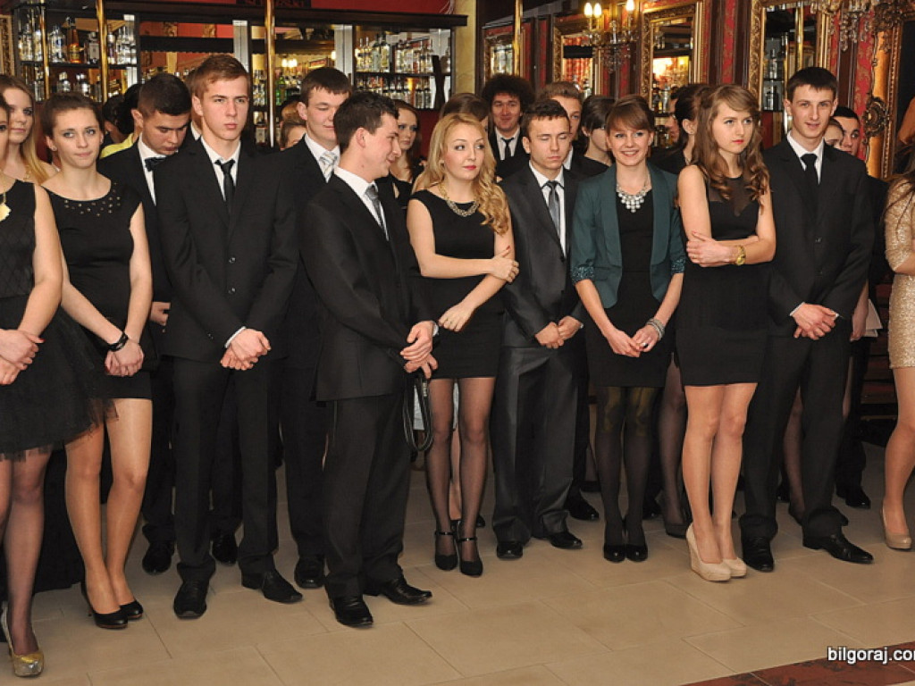 Zobacz relację ze studniówki w RCEZ (FOTO, VIDEO)