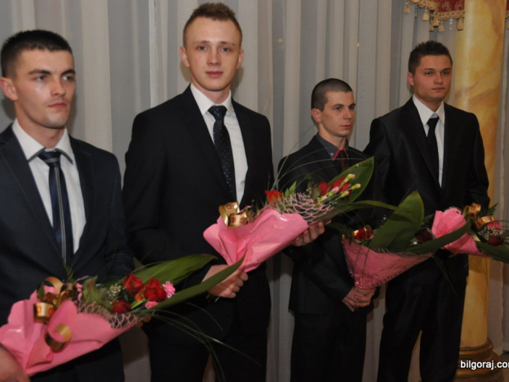 Zobacz relację ze studniówki w RCEZ (FOTO, VIDEO)