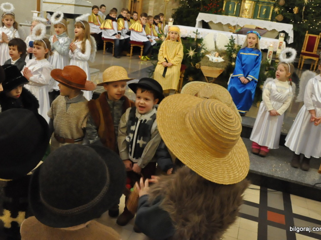 Jasełka przedszkolaków, czyli Pan Jezus przychodzi do wszstkich (FOTO)