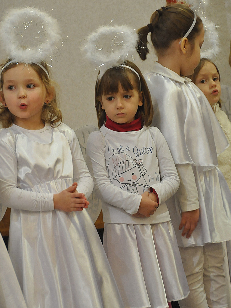 Jasełka przedszkolaków, czyli Pan Jezus przychodzi do wszstkich (FOTO)