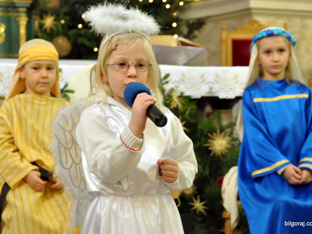 Jasełka przedszkolaków, czyli Pan Jezus przychodzi do wszstkich (FOTO)