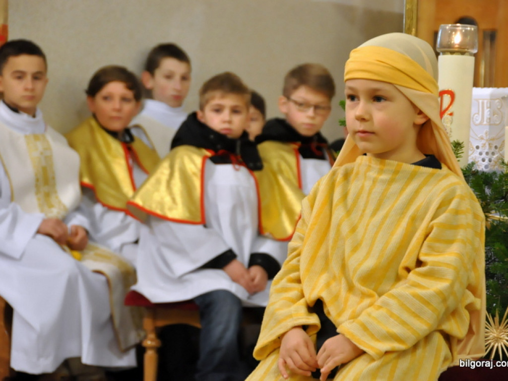 Jasełka przedszkolaków, czyli Pan Jezus przychodzi do wszstkich (FOTO)